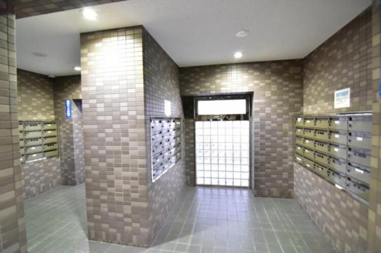 その他 不在時でも安心の大容量メールボックス。大切な郵便物をしっかりと守ります。 