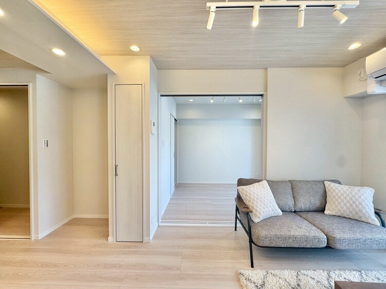 その他 シンプルな内装と偏り過ぎないデザインで統一しました。