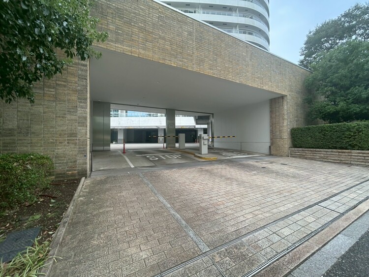 その他 駐車スペースが嬉しいですね。※空き状況は都度ご確認下さい。