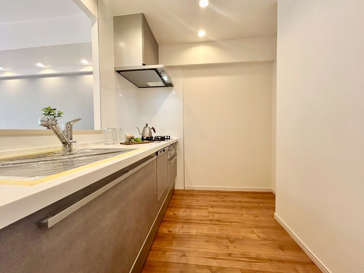 その他 開放感のあるキッチンスペース。調理をしながら、会話も弾みそうですね。