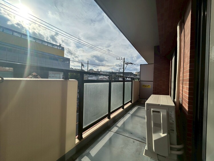 その他 朝の澄んだ空気や、夕方に吹く清々しい風を感じられるバルコニー。