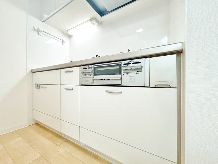 その他 開放感のあるキッチンスペース。調理をしながら、会話も弾みそうですね。