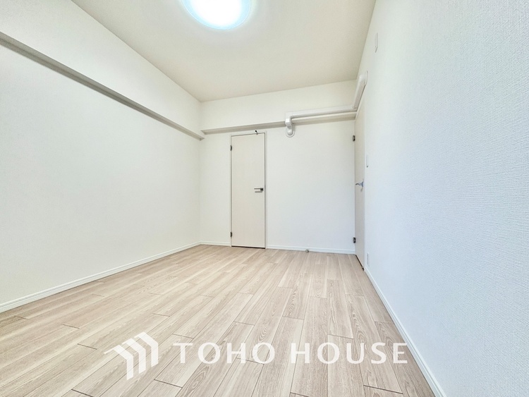 内装 寝室は一日の疲れを癒す大切な空間。快適で落ち着けるおすすめの間取りです。