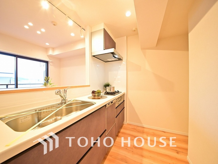 キッチン デザインと機能性を兼ね備えたシステムキッチン