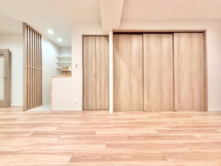 居間 充実した生活は伸びやかな居室空間から始まります。