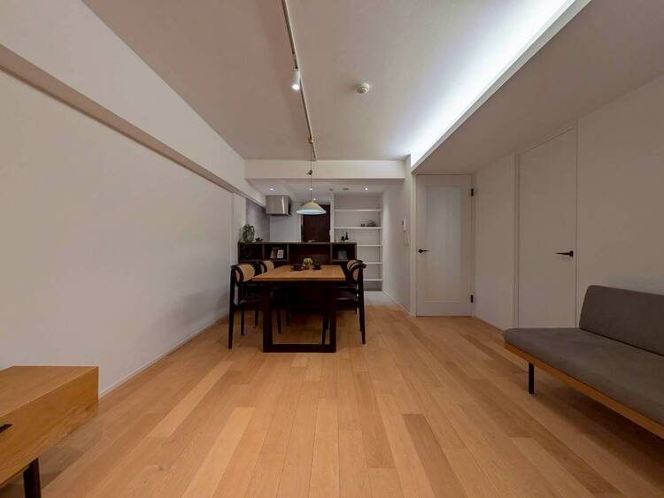 居間 充実した生活は伸びやかな居室空間から始まります。