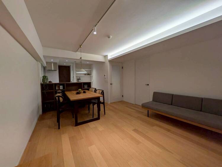 居間 伸びやかな空間のなかで、ゆったりとしたひとときを過ごせます。