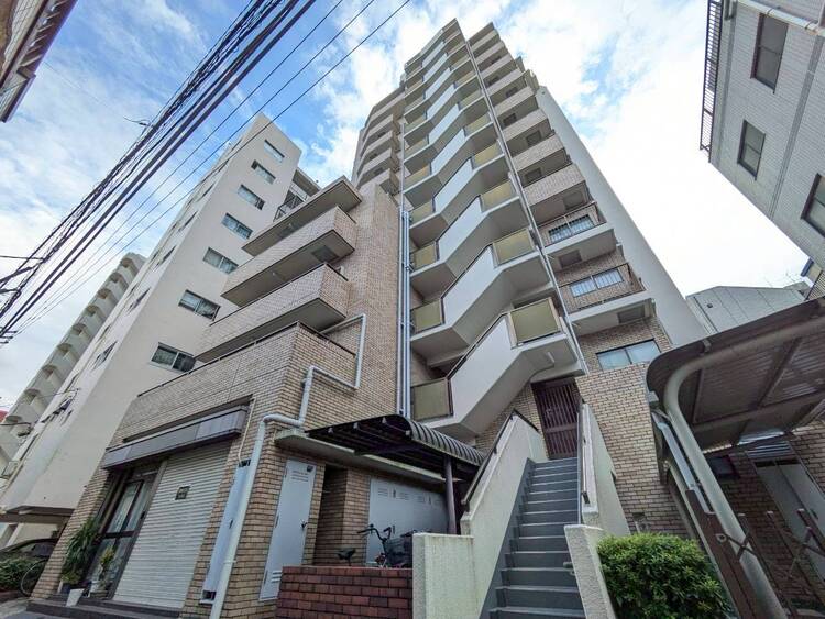 その他 飽きのこないシンプルモダンな外観です。