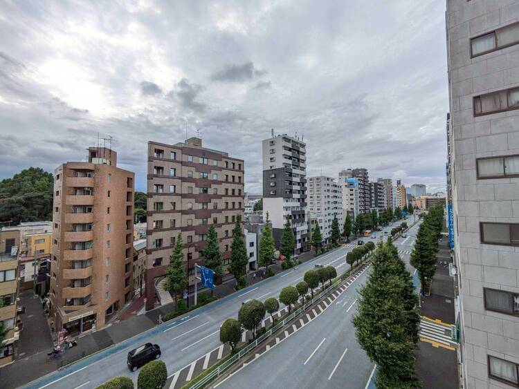 その他 眺望や窓からの景色が良いと、家で過ごす時間も快適です。