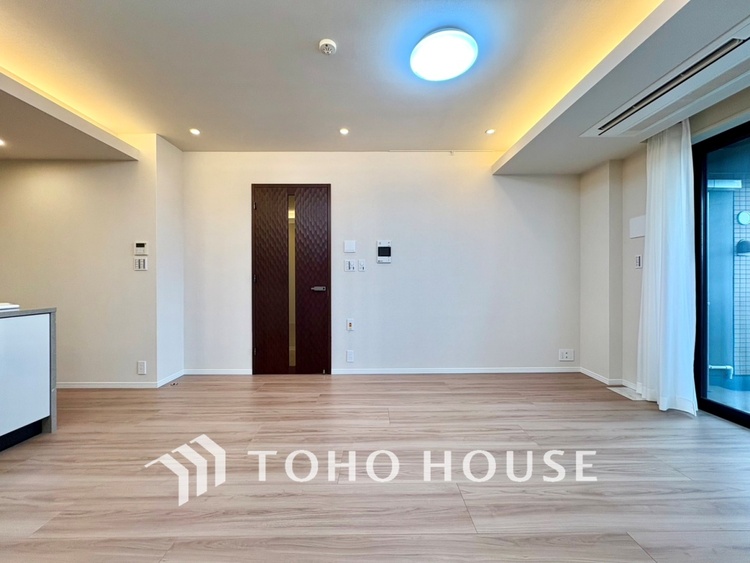 内装 【LIVING】◆住む喜び、楽しさ、感動◆を君と共有したい。いつまでもずっと家族を見渡せるこの広い空間で。