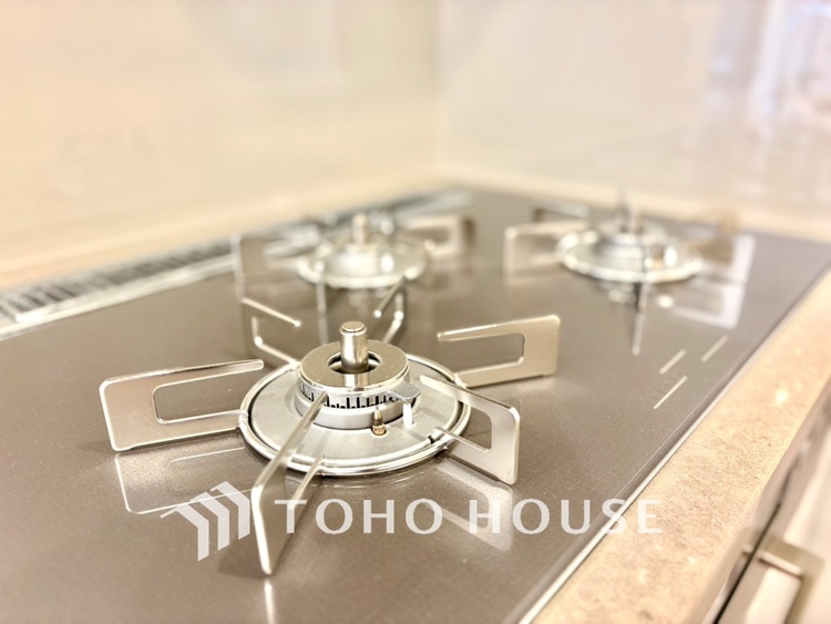 キッチン 【KITCHEN】◆家族のおはよう◆の声を笑顔で迎えてあげられるシステムキッチン。朝ごはんが楽しみでちょっと早起きしたくなるんです。