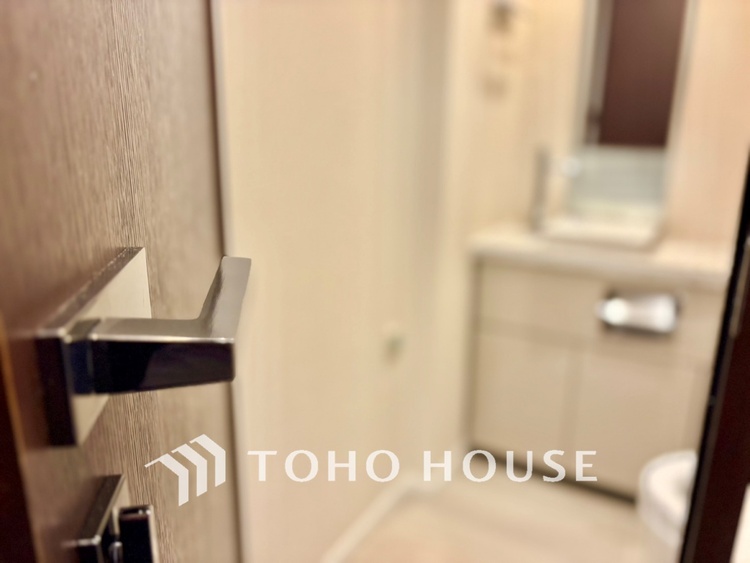 トイレ 【TOILET】◆快適◆な生活に不可欠。節水型の高性能トイレを新設。