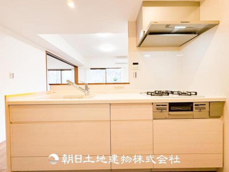 キッチン 毎日使う場所だからこそ、ストレスなく使えて、居心地の良くないといけないと思います。