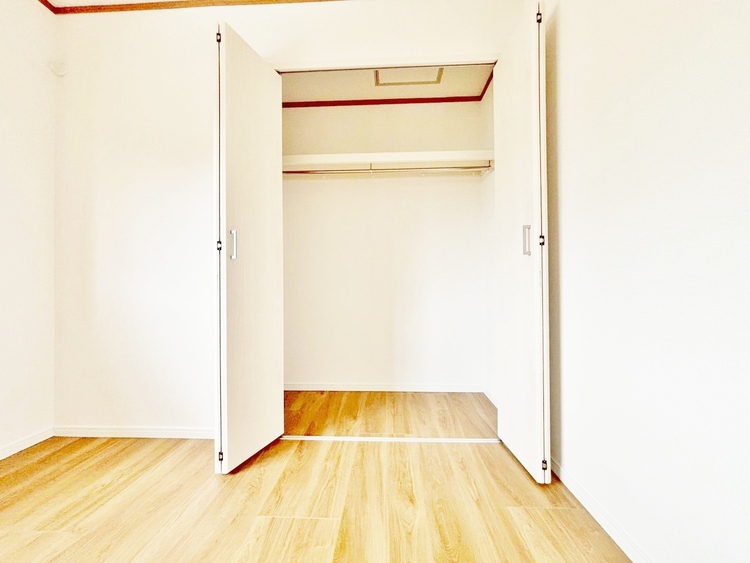 収納 居室にはクローゼットがあり、荷物もスッキリ収納して快適にお過ごしいただけます。