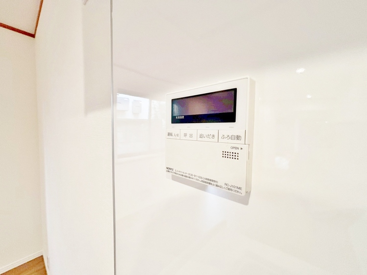 設備 見やすい画面で操作しやすい給湯パネルです。