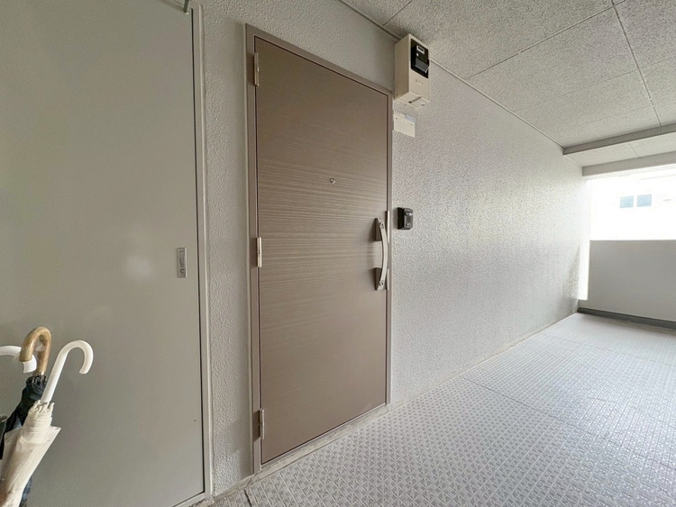 玄関 玄関を開ければ、そこは安らぎのご自宅。