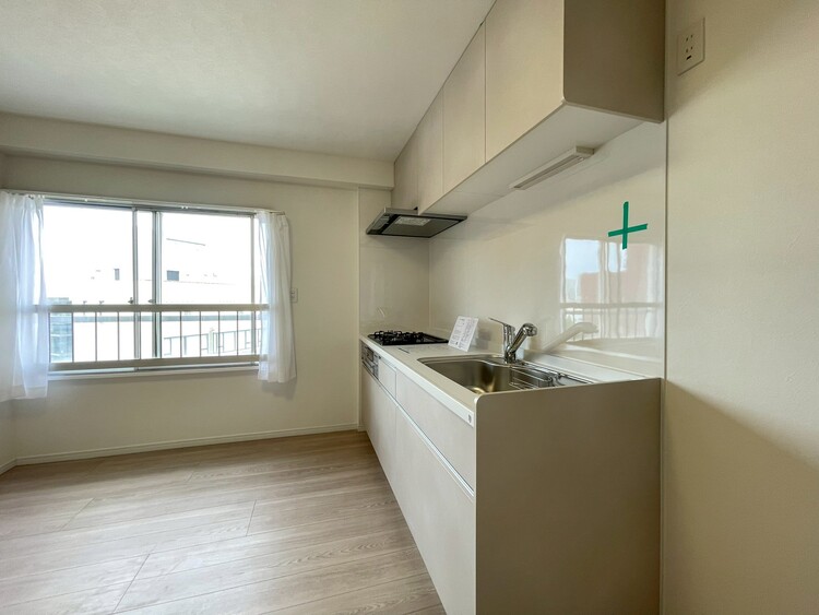 キッチン 洗練されたスタイリッシュなデザイン性と使いやすさを備えた仕様。