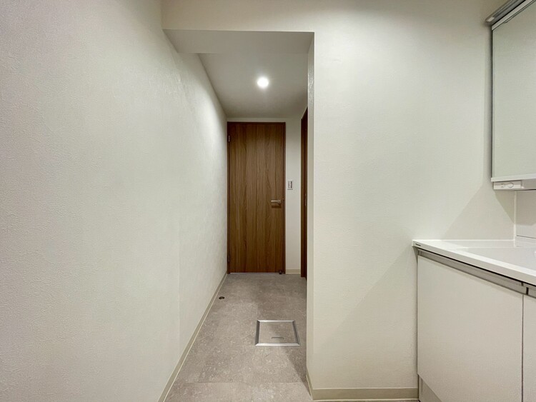 洗面 清潔感と心地よさを重視した、上質感漂うパウダールーム。