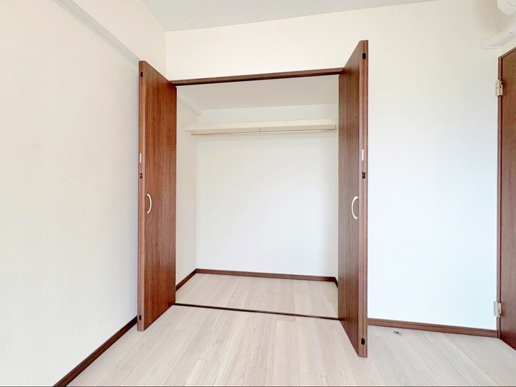 収納 居室にはクローゼットがあり、荷物もスッキリ収納して快適にお過ごしいただけます。