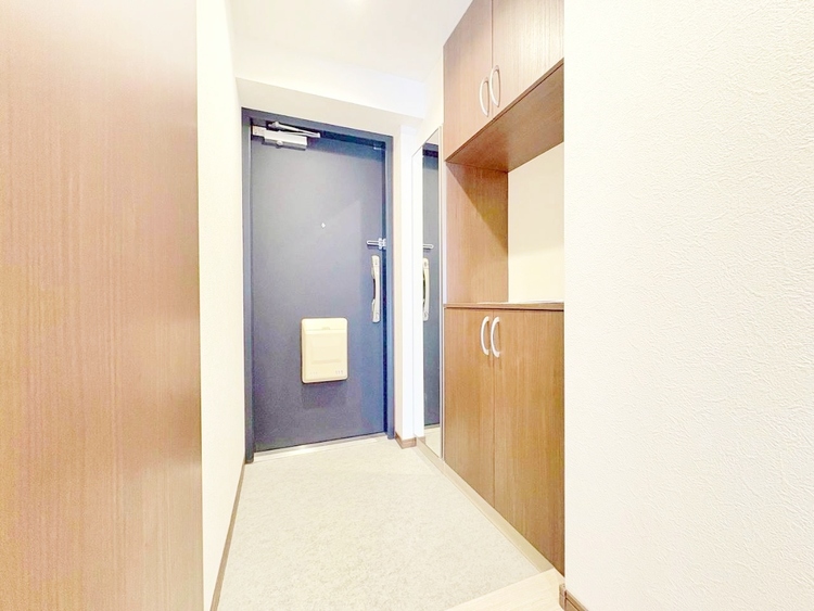 玄関 シューズボックスを完備した玄関です。