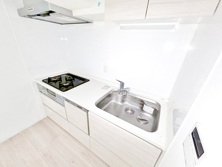 その他 使いやすくスタイリッシュなキッチン空間になっております。