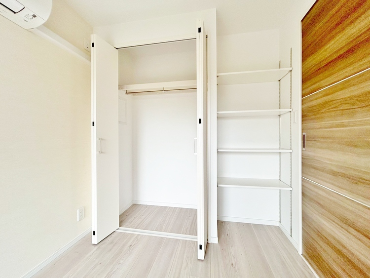 その他 家電やスーツケース、ストック品など何でも片付く嬉しい空間です。