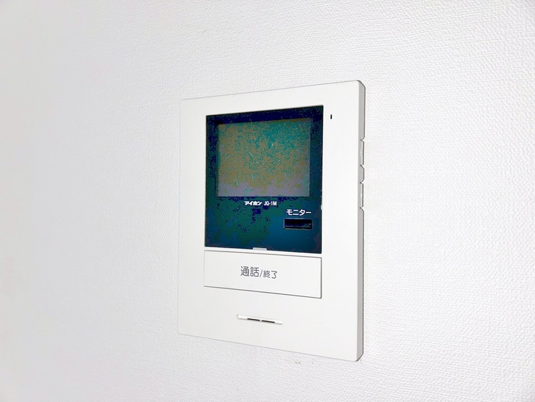その他 誰が来てもわかる様にモニター付きインターホンを設置。