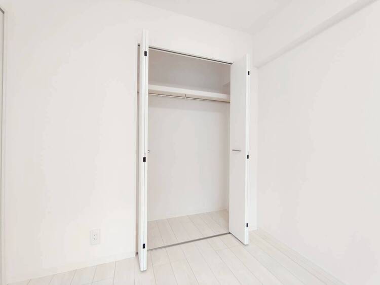 その他 家電やスーツケース、ストック品など何でも片付く嬉しい空間です。