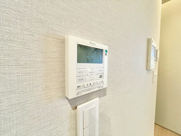 設備 見やすい画面で操作しやすい給湯パネル。