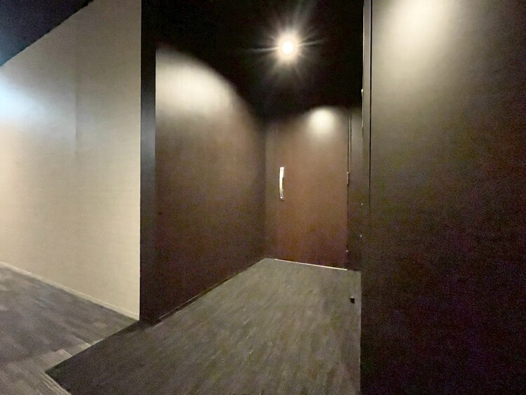 玄関 清潔感のある落ち着いた雰囲気の玄関です。