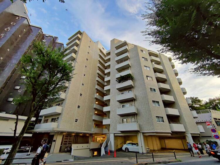 その他 飽きのこないシンプルモダンな外観です。