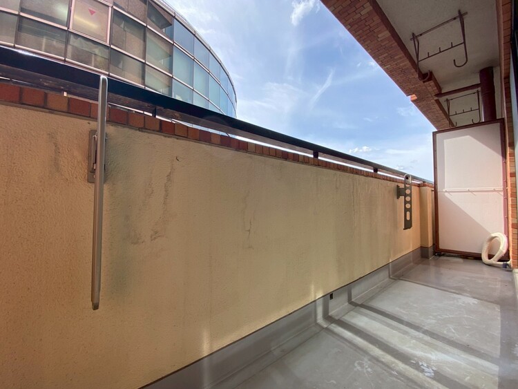 その他 朝の澄んだ空気や、夕方に吹く清々しい風を感じられるバルコニー。