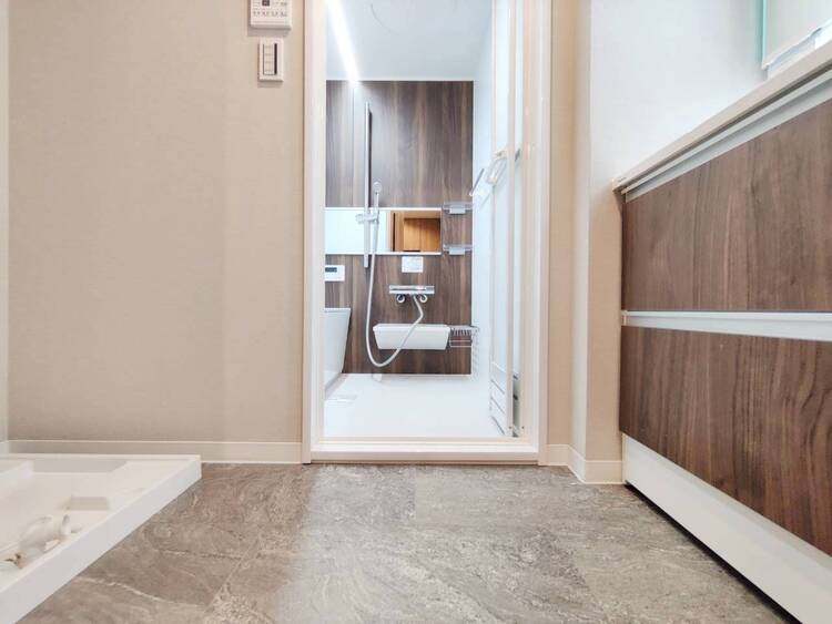 洗面 十分な広さの脱衣所。