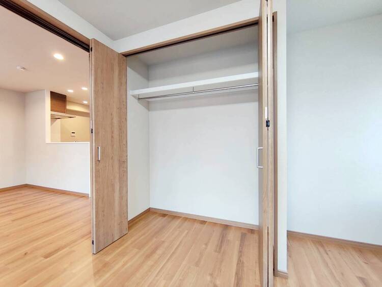 収納 収納スペースが付いていて、お部屋を広く使っていただけます。