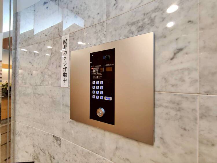 その他 誰が来てもわかる様にモニター付きインターホンを設置。