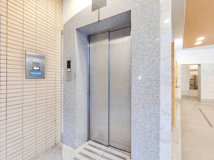 その他 エレベーター完備のため荷物が多くなっても安心。