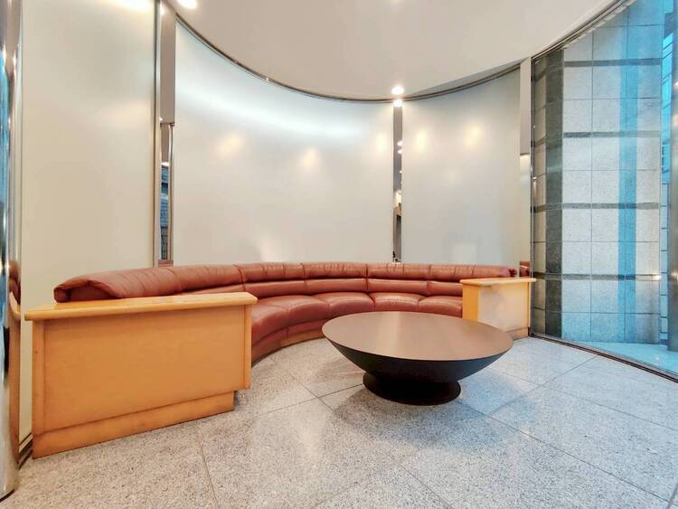 その他 館内は静寂な中が保たれており、管理が行き届いている印象を受けました。