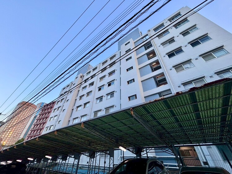 その他 飽きのこないシンプルモダンな外観です。