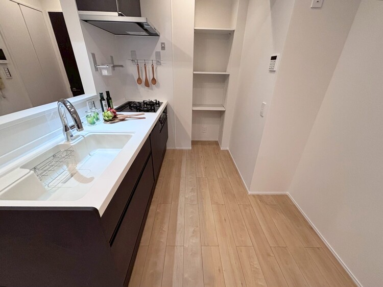 その他 使いやすくスタイリッシュなキッチン空間になっております。