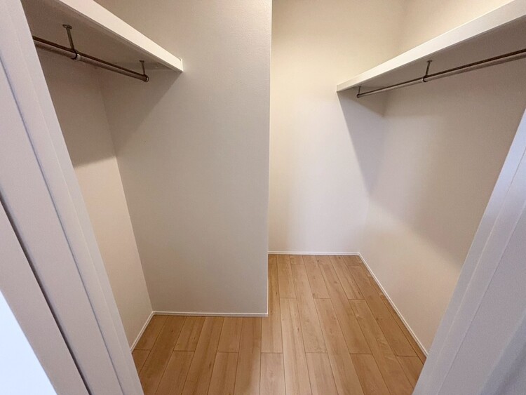 その他 収納スペースが付いていて、お部屋を広く使っていただけます。