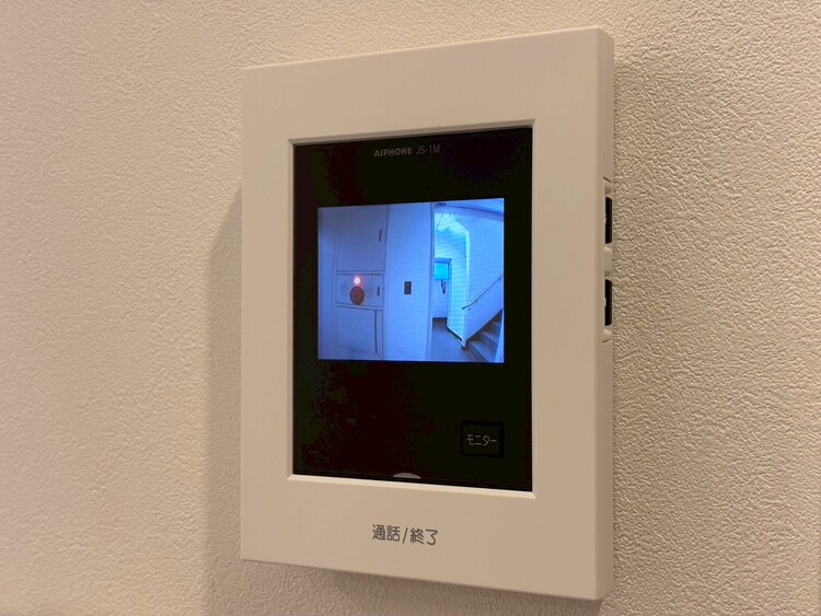 その他 誰が来てもわかる様にモニター付きインターホンを設置。