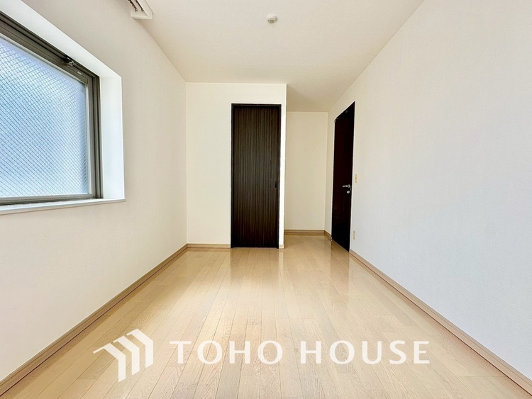 内装 現在改装中◆属毛離裏◆子は父を手本とし、母に愛育されて成長する。家族の深い繋がり。いつまでも大切にしたい。