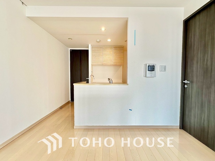 内装 現在改装中◆眩い◆光が燦々と入り、家族の笑顔を照らす。「いつまでも続いて」と願う夢のような毎日がここにある。