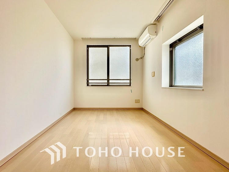 内装 現在改装中◆プライベートな時間◆最高な暮らしにはこの空間が必要。家族のふれあいも大切にしつつ、自分の空間も大切にしたい。