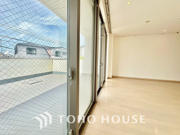 内装 現在改装中◆扉を◆開くとこの景色。家族の”おかえり”の声が聞こえてきそう。