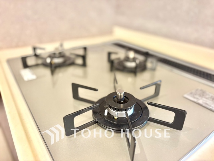 キッチン 【KITCHEN】◆家族のおはよう◆の声を笑顔で迎えてあげられるシステムキッチン。朝ごはんが楽しみでちょっと早起きしたくなるんです。