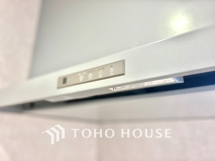 その他 【KITCHEN】◆開放的◆後片付けが楽なシステムキッチン。収納スペースの充実！