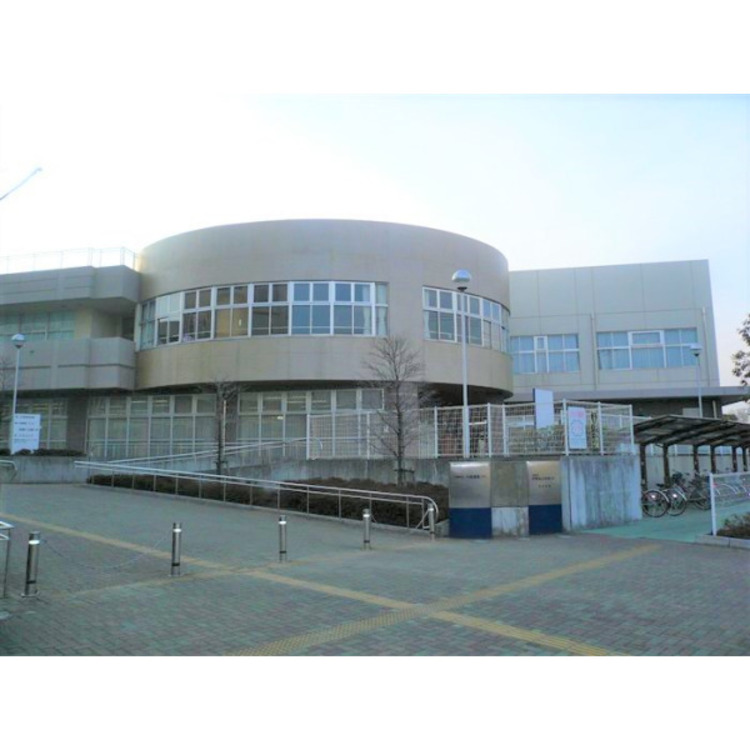 周辺 川越市立西図書館(約1610m)