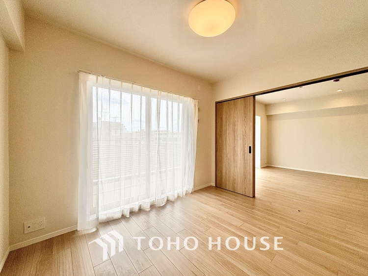 内装 【Entrance of your life】明るい玄関が家族を迎え入れる。今日はどんな一日が待っているんだろう。皆どんな一日を終えて帰ってくるんだろう。