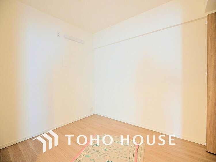 内装 シンプルですっきりとした室内は飽きのこない居心地の良い雰囲気